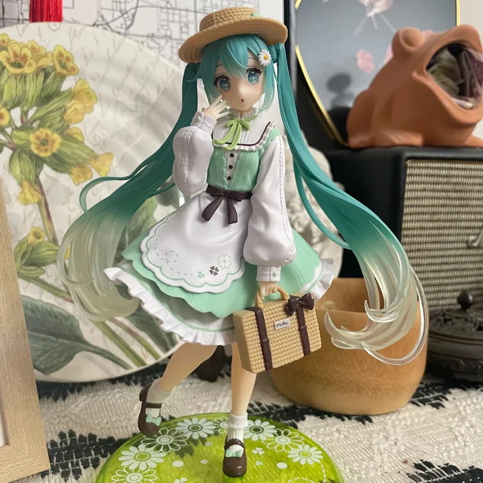 Original Taito Fashion Hatsune Miku Country Anime Figure 20CM