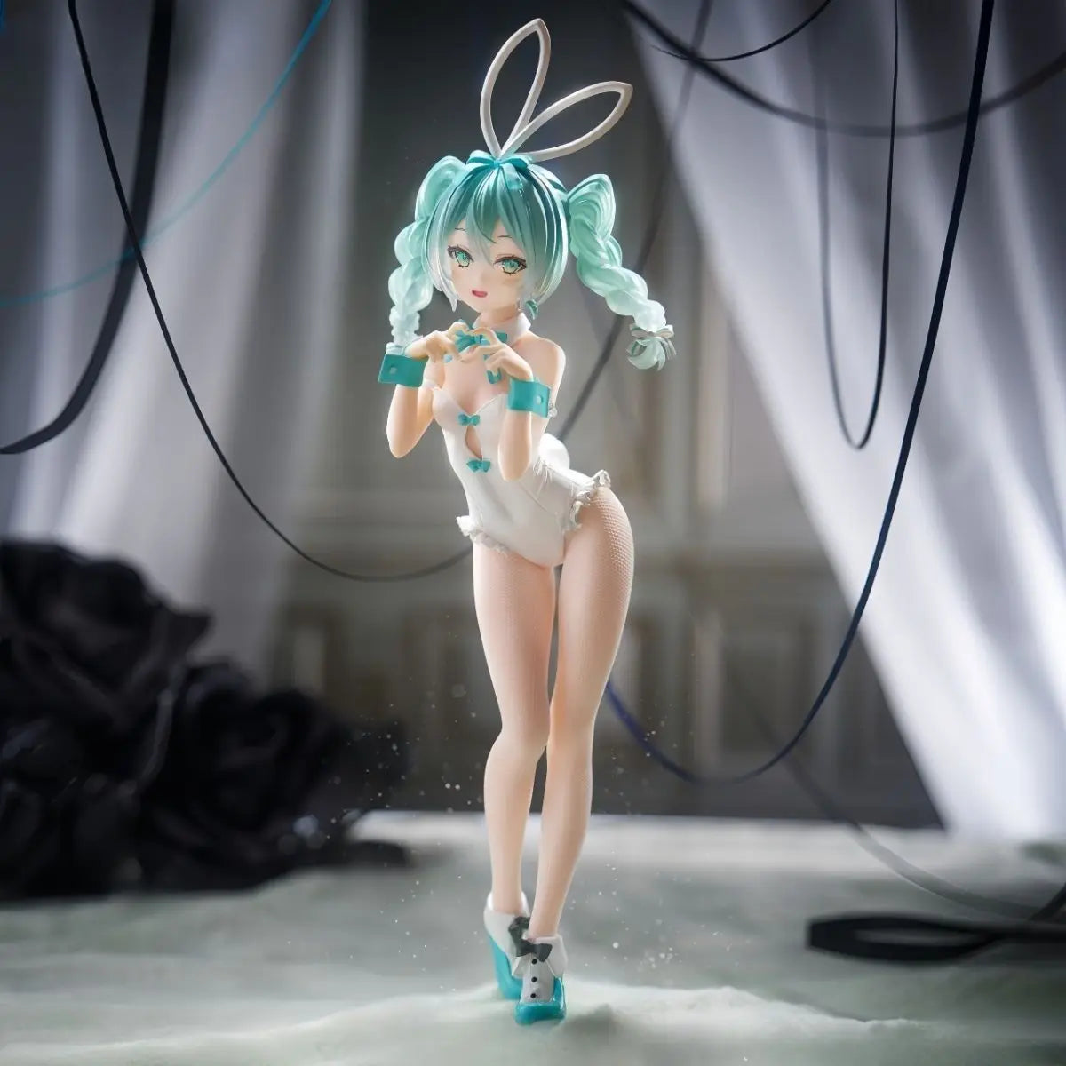 28cm Hatsune Miku Bunny Girl
