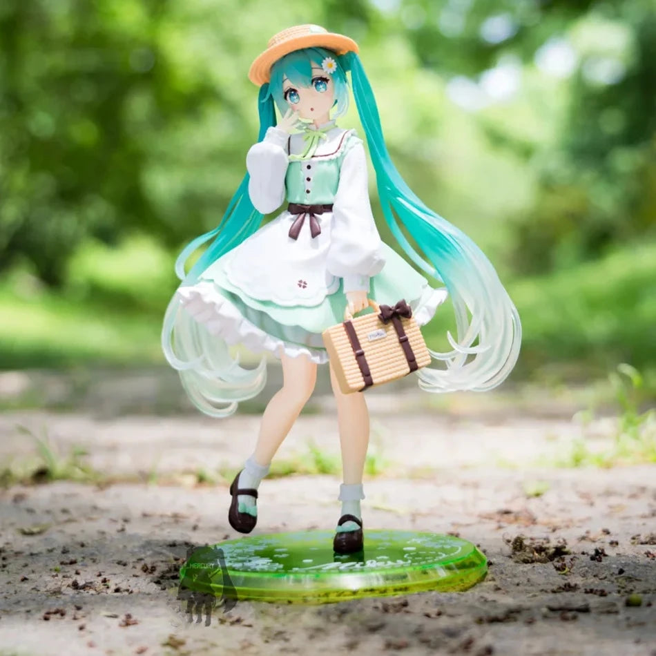 Original Taito Fashion Hatsune Miku Country Anime Figure 20CM