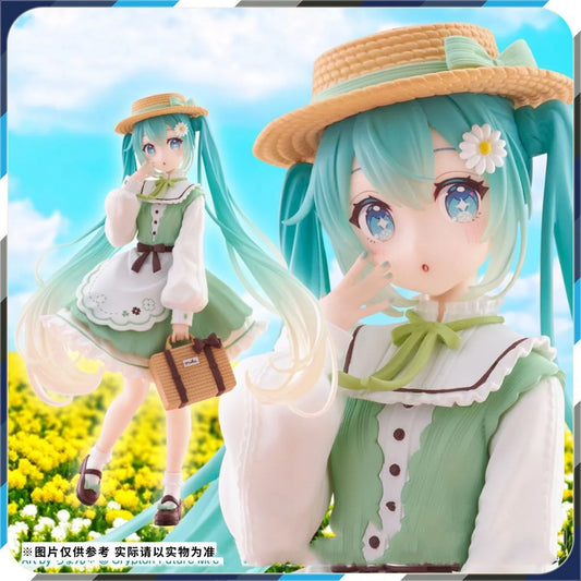Original Taito Fashion Hatsune Miku Country Anime Figure 20CM